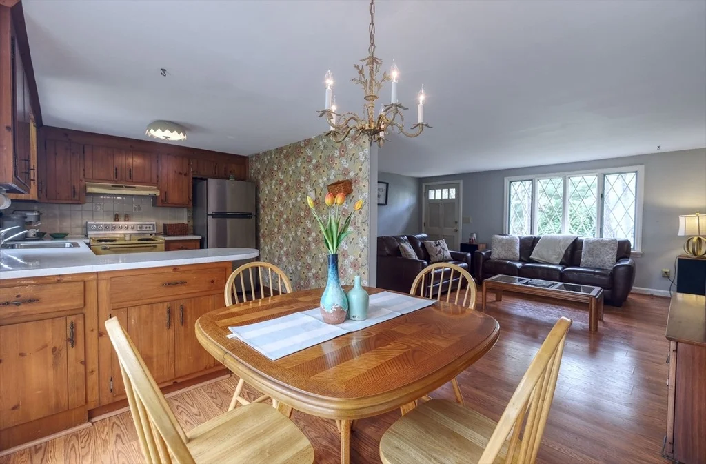 Photo of 72 Ashley Dr