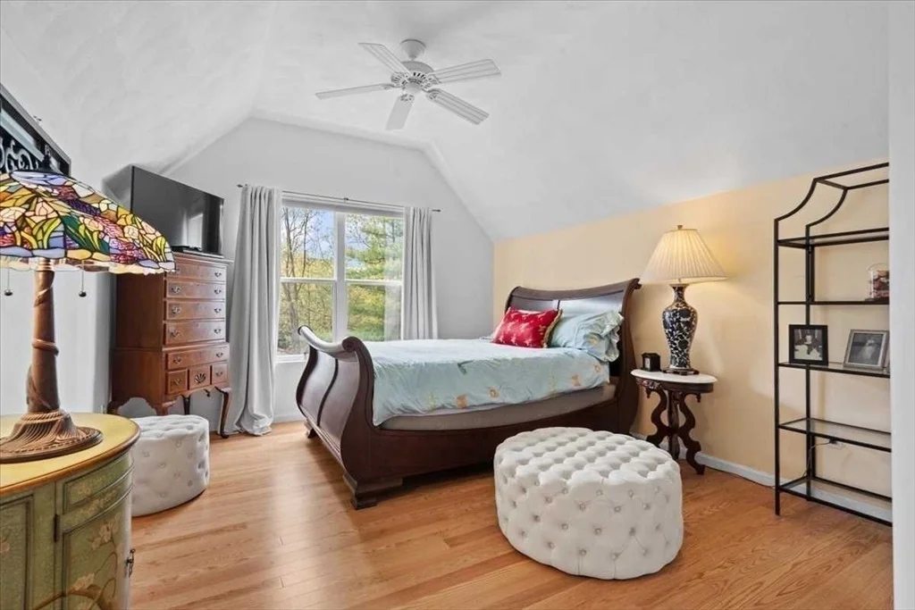 Photo of Unit 8 at 8 Deer Path