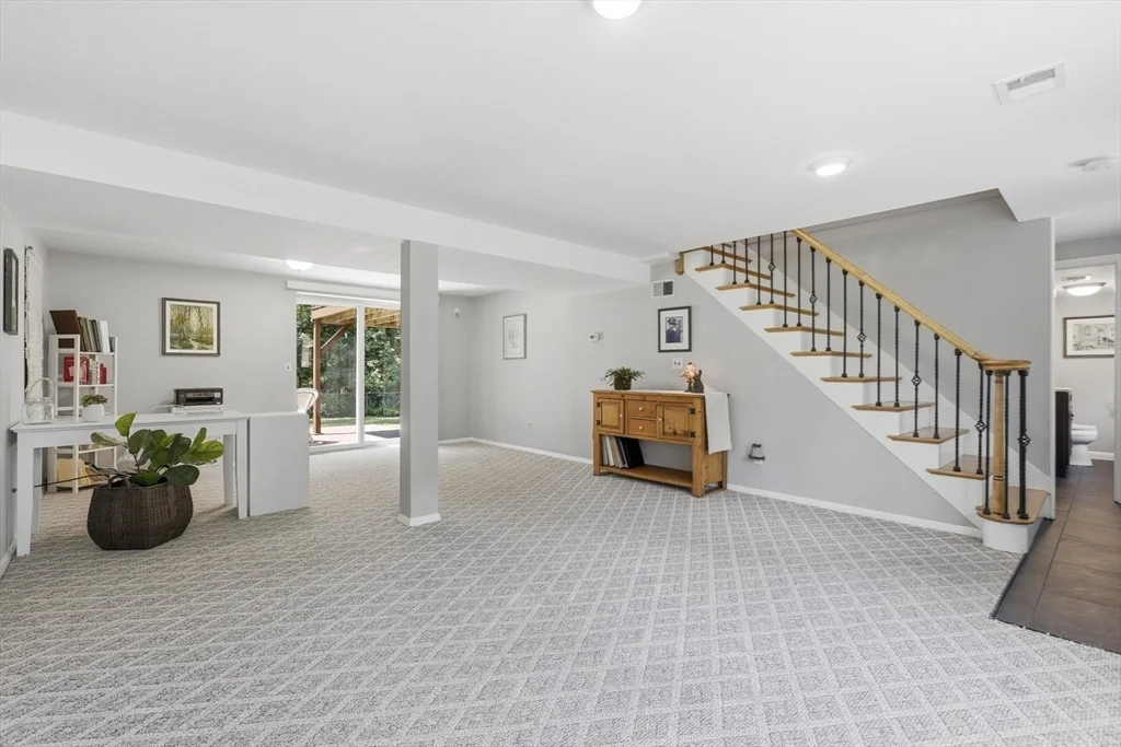 Photo of 42 Ledgewood Rd.
