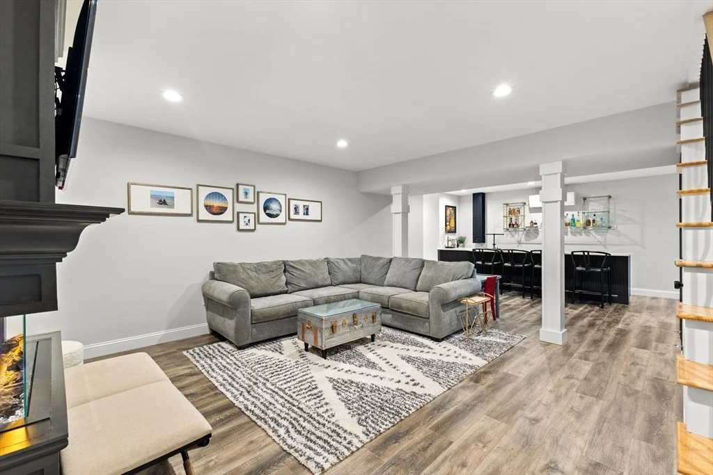 Photo of 6 Jacoby Way