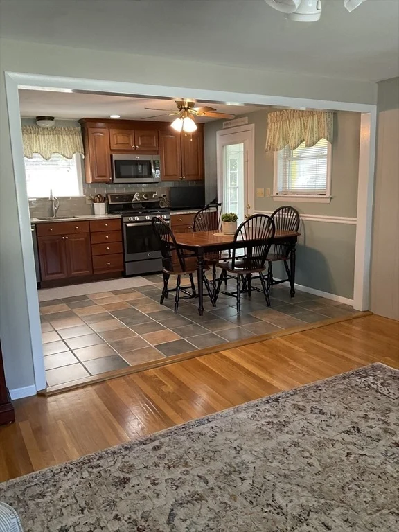 Photo of 55 Hurley Circle
