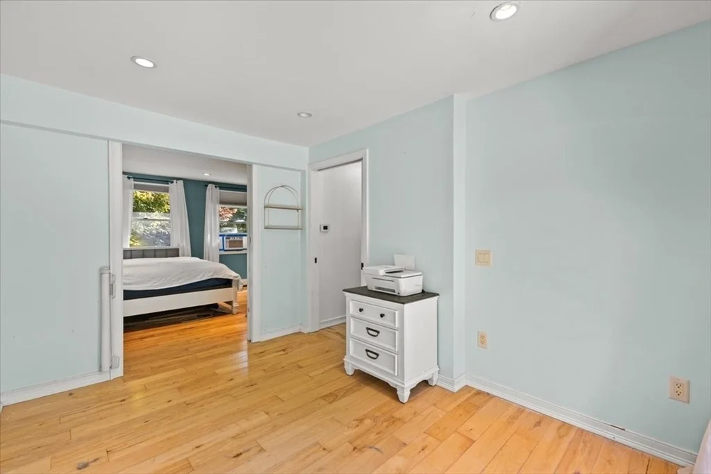 Photo of 728 Great Fields Rd