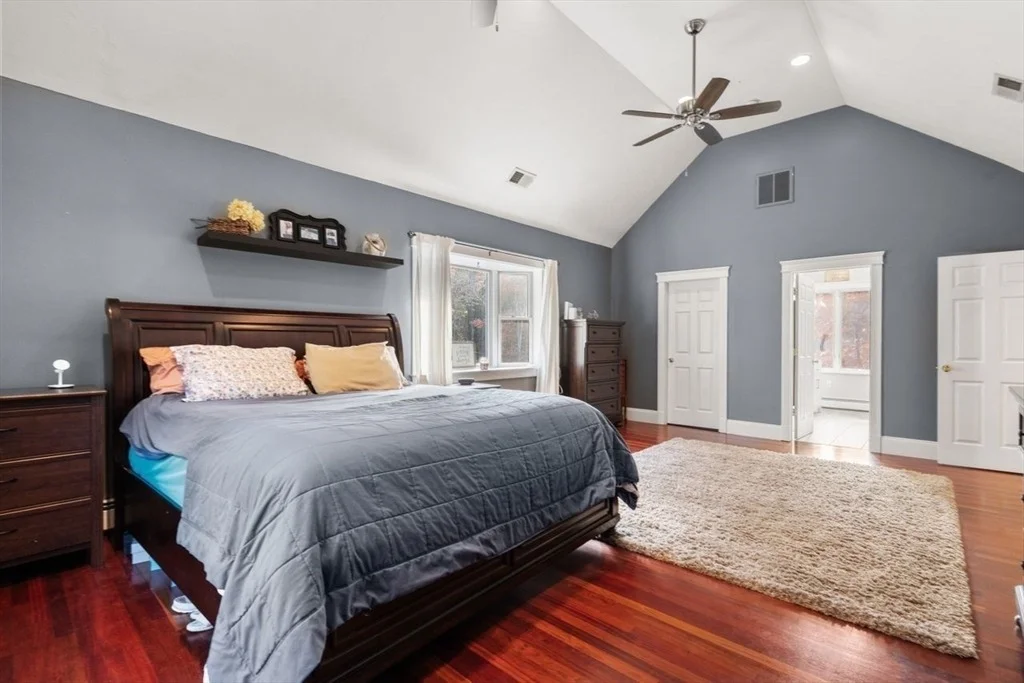 Photo of 75 Walnut Plain Rd