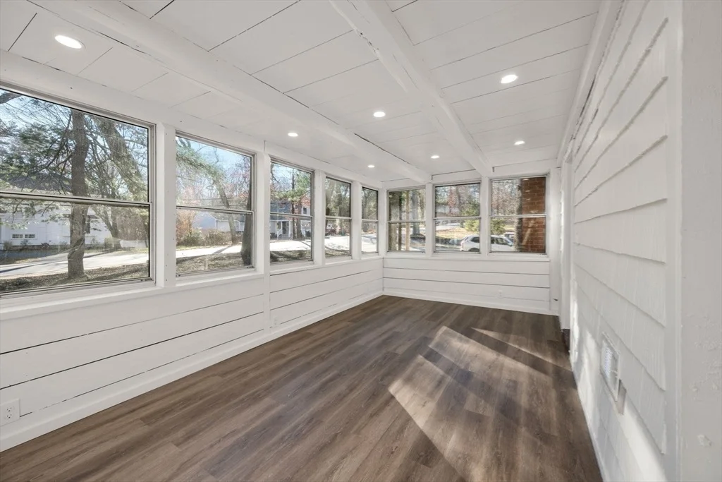 Photo of 10 Wright Rd