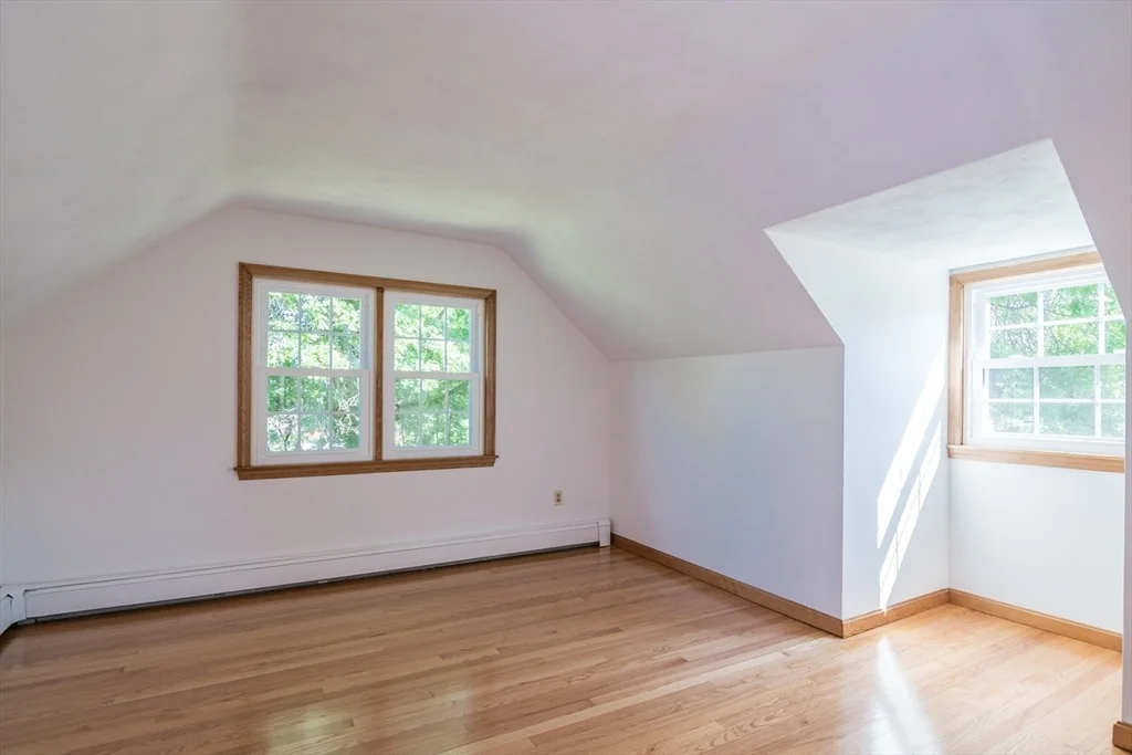 Photo of 208 Rolling Ridge Rd
