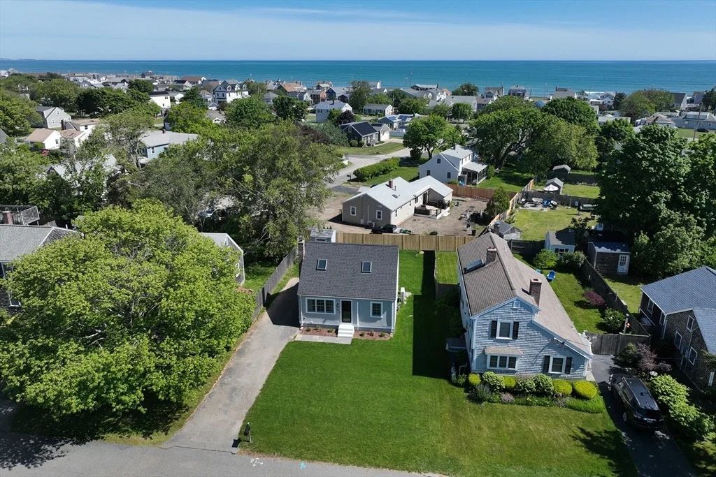Photo of 90 Colonial Rd