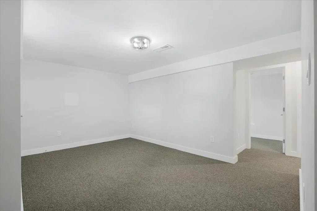 Photo of 38 Conlyn Ave