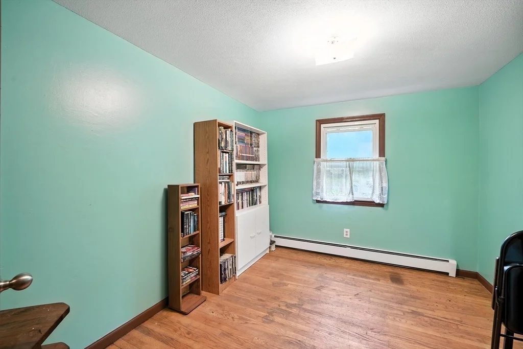 Photo of 43 Colony Dr