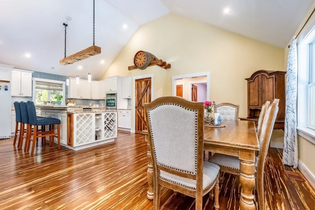 Photo of 265 Cotuit Rd