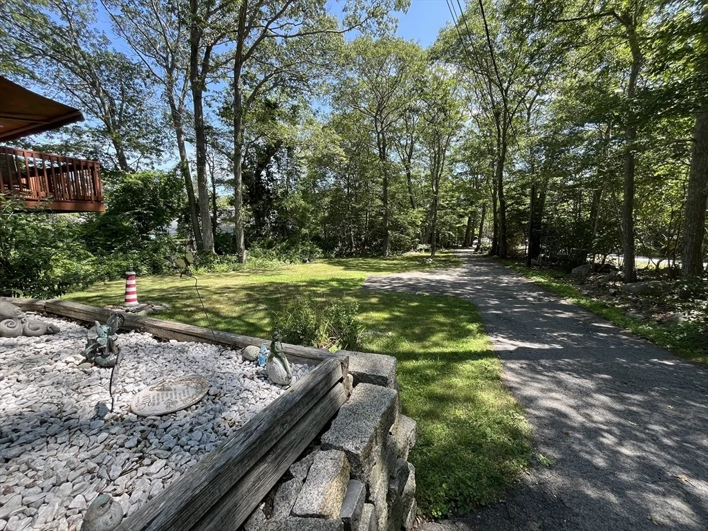 Photo of 160 Thatcher Rd