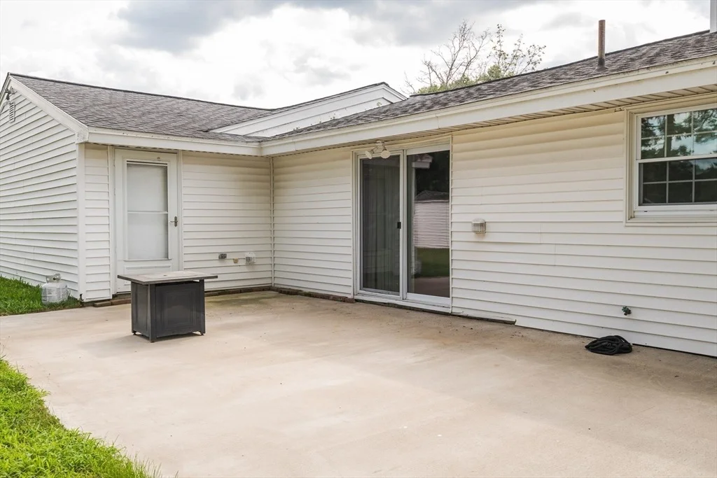 Photo of 43 Catherine Dr