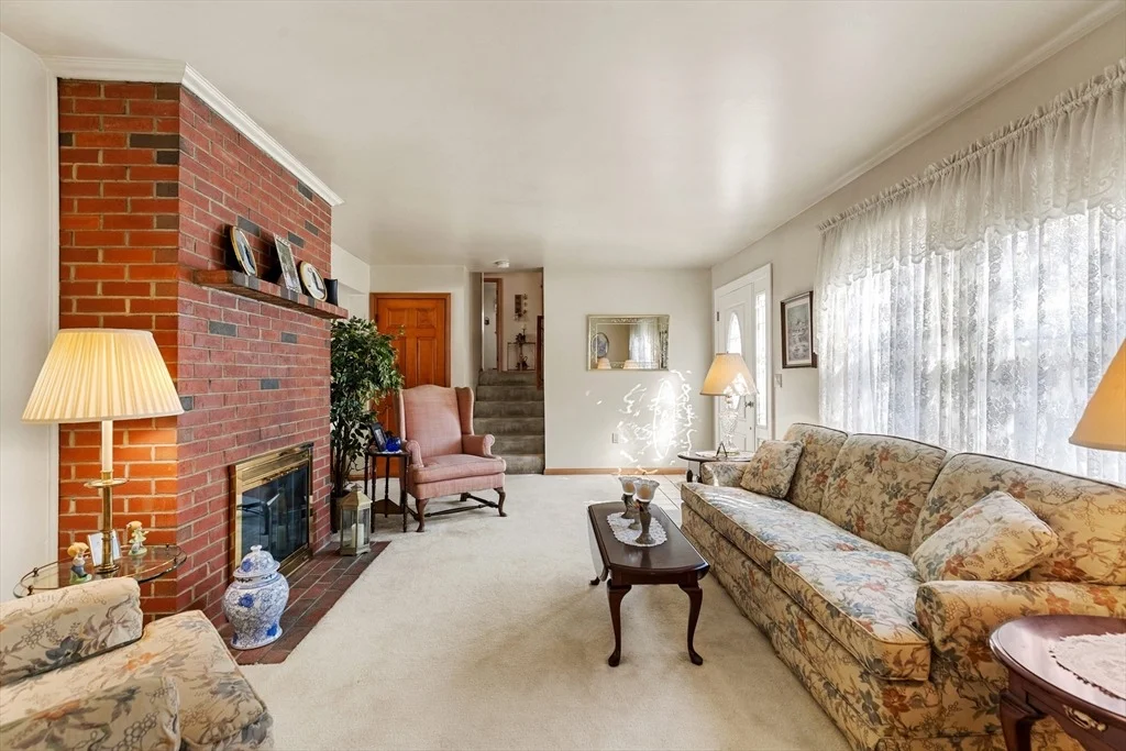 Photo of 17 Janet Lane