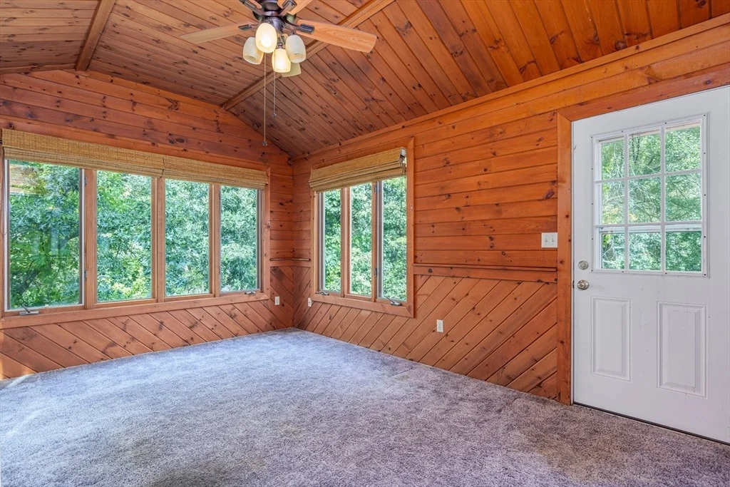 Photo of 131 Bridle Path Ln
