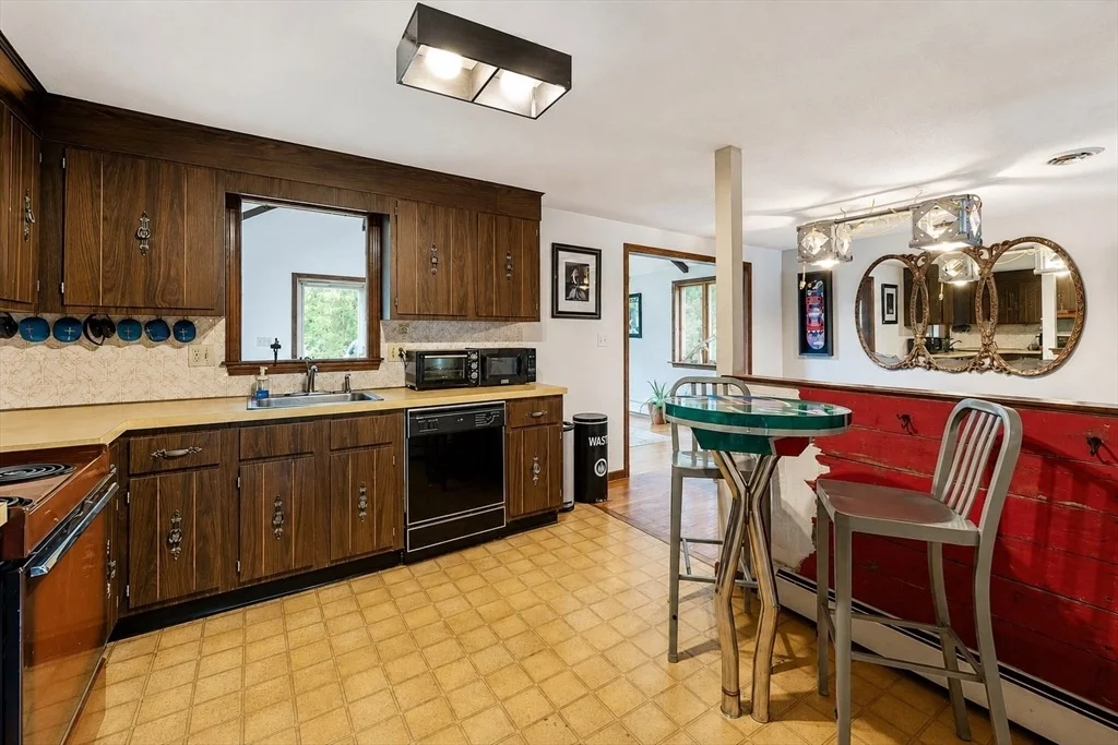 Photo of 140 King James Way