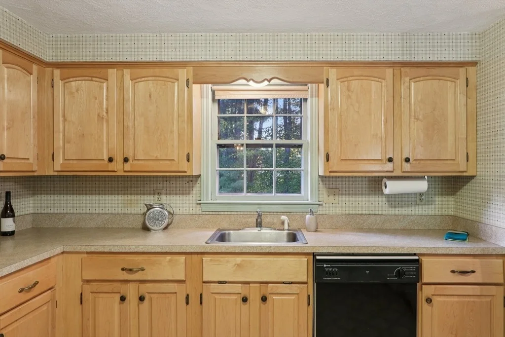 Photo of 8 Glenn Dr