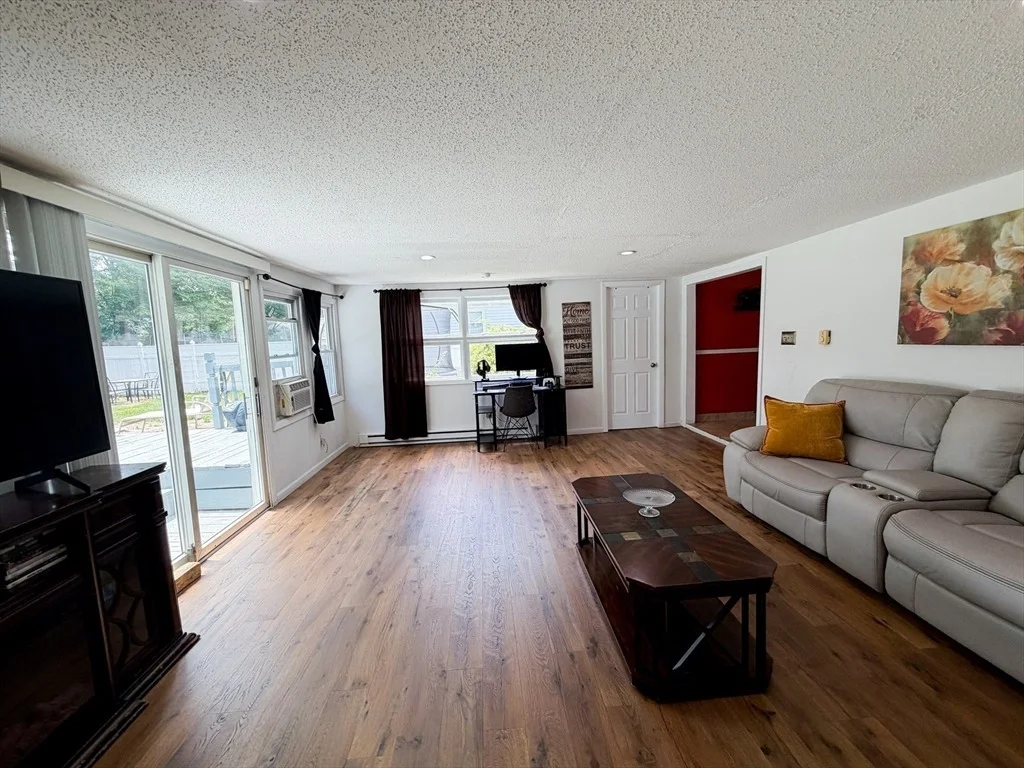 Photo of 39 Groton St