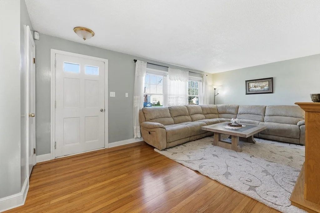 Photo of 43 Houston Road