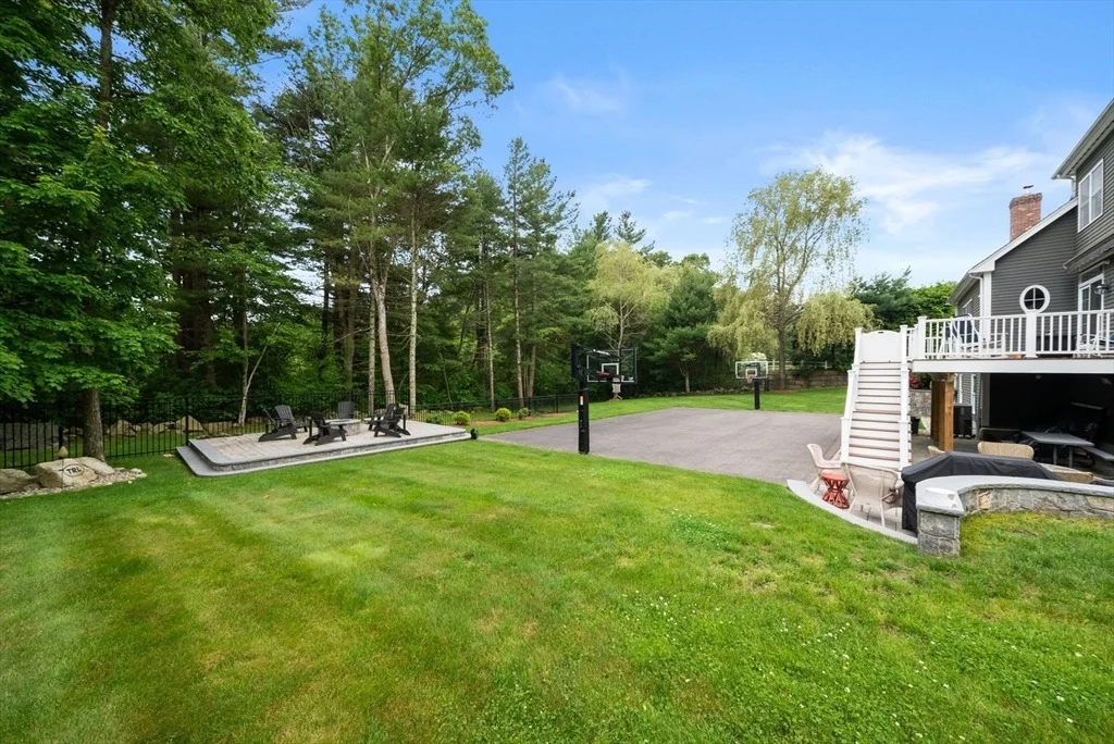 Photo of 8 Berkeley Drive
