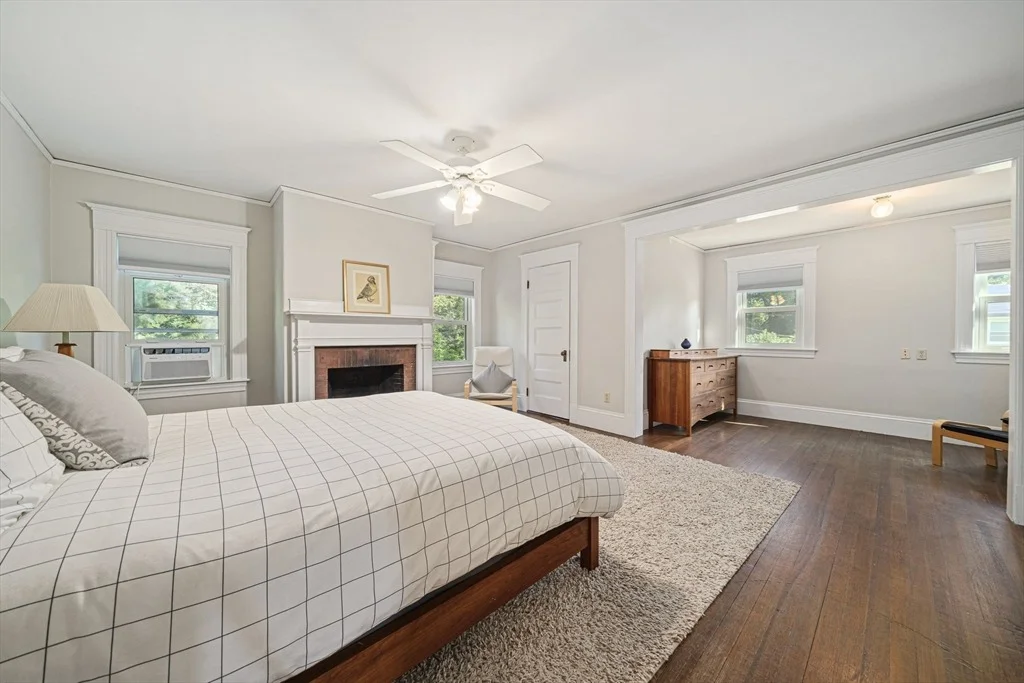 Photo of 54 Brook Rd