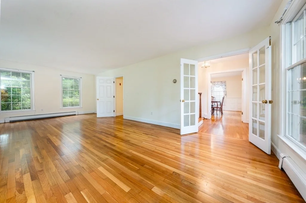 Photo of 15 Heritage Drive