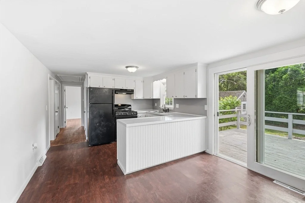 Photo of 90 Castlewood Circle