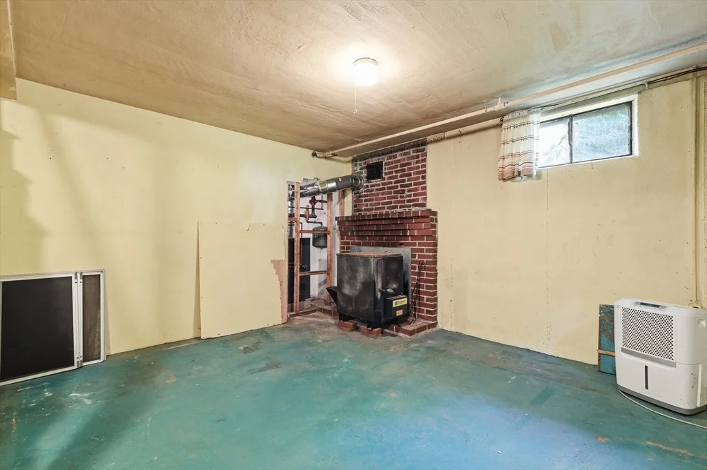 Photo of 10 Dunster Ln