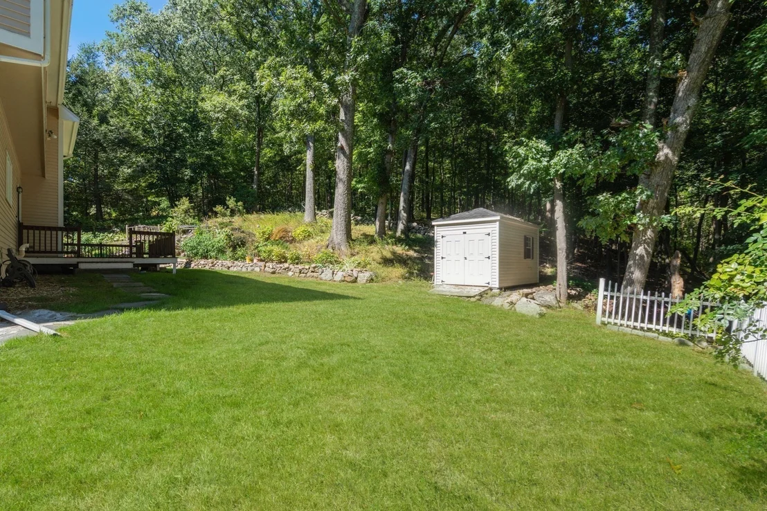Photo of 160 Stearns Rd