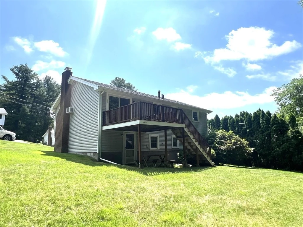 Photo of 31 Dix Rd Ext