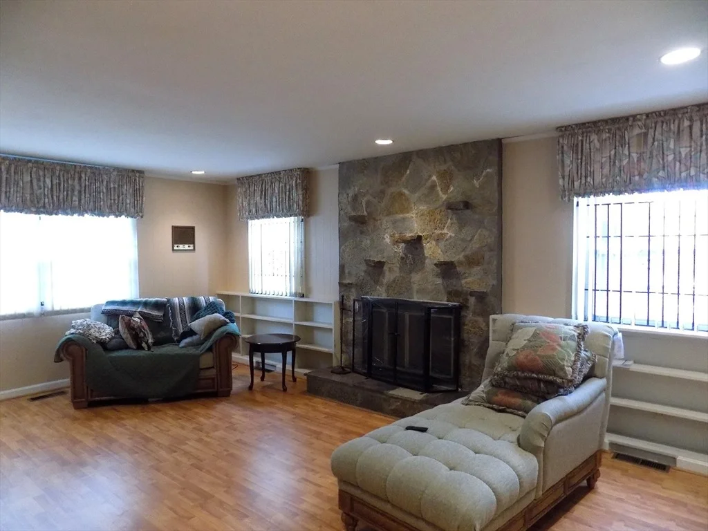 Photo of 16 Atwater Terrace