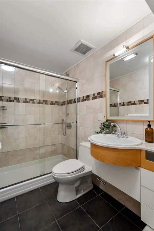 Photo of 78 Vine St