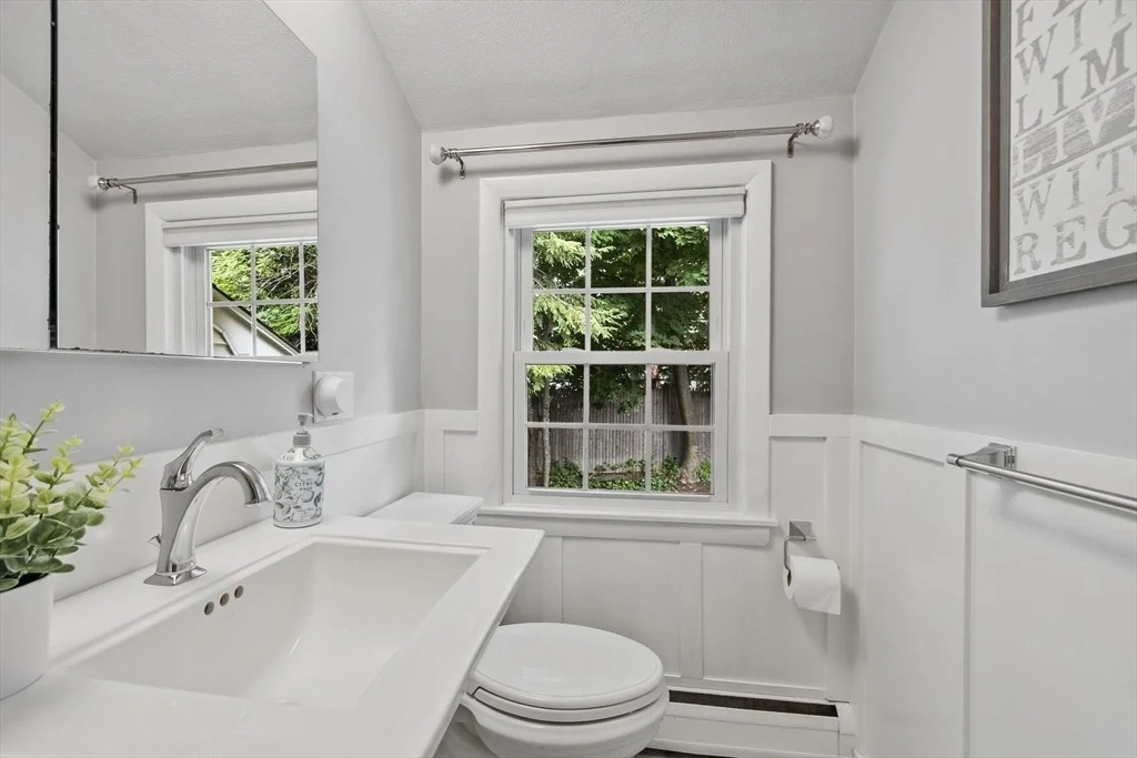 Photo of 283 Florence Ave