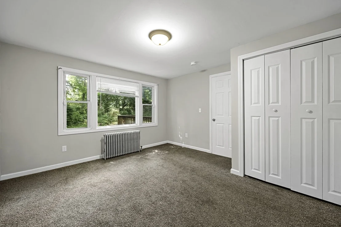 Photo of 1100 Roosevelt Ave