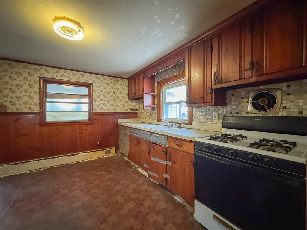Photo of 90 Thornton St