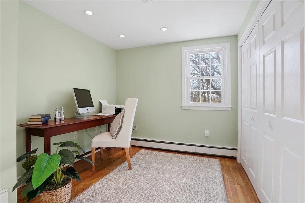 Photo of 245 Oak Hill Circle