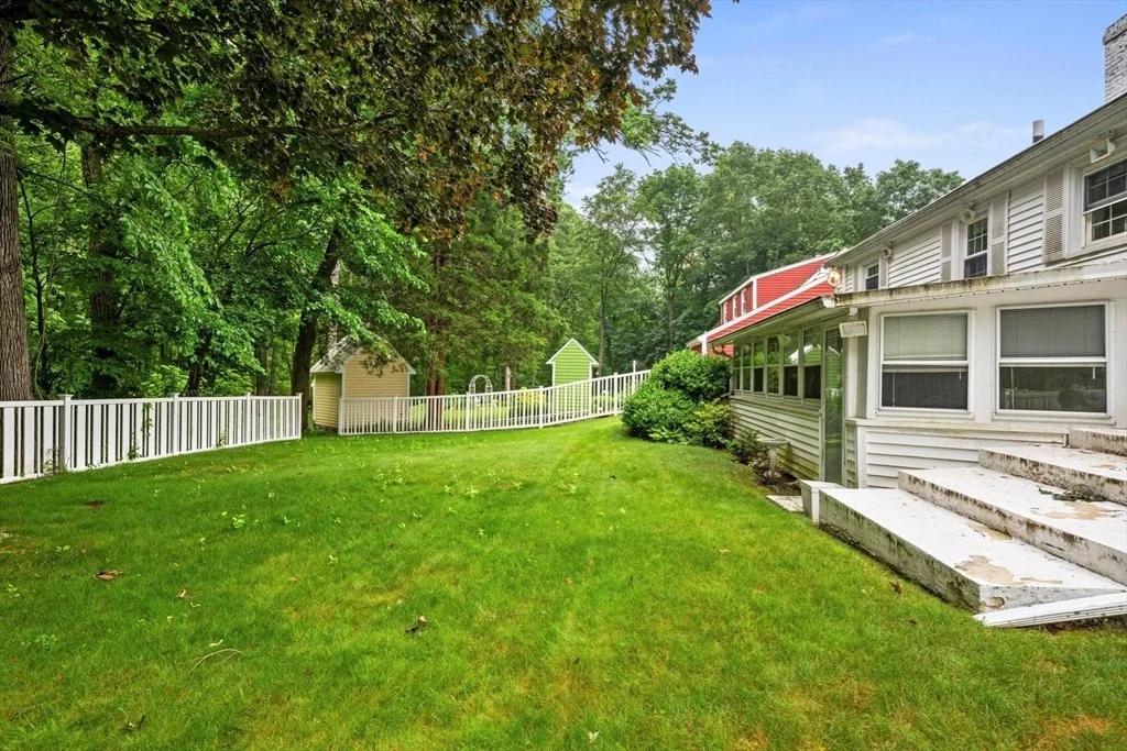 Photo of 18 Tatnuck Gardens