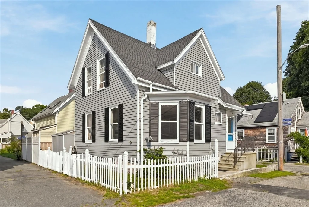 Photo of 8 Sylvan Street