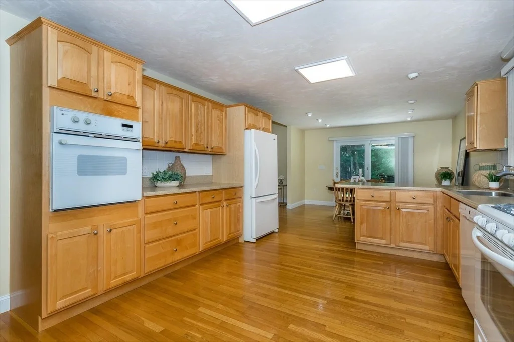 Photo of 140 Grace Ln