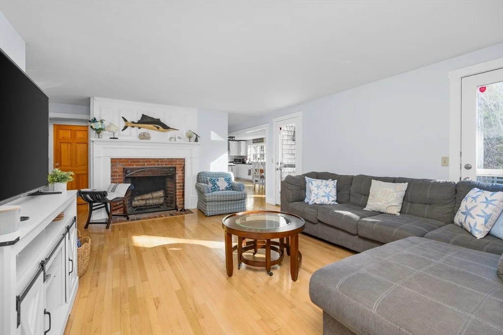 Photo of 578 Huckins Neck Rd