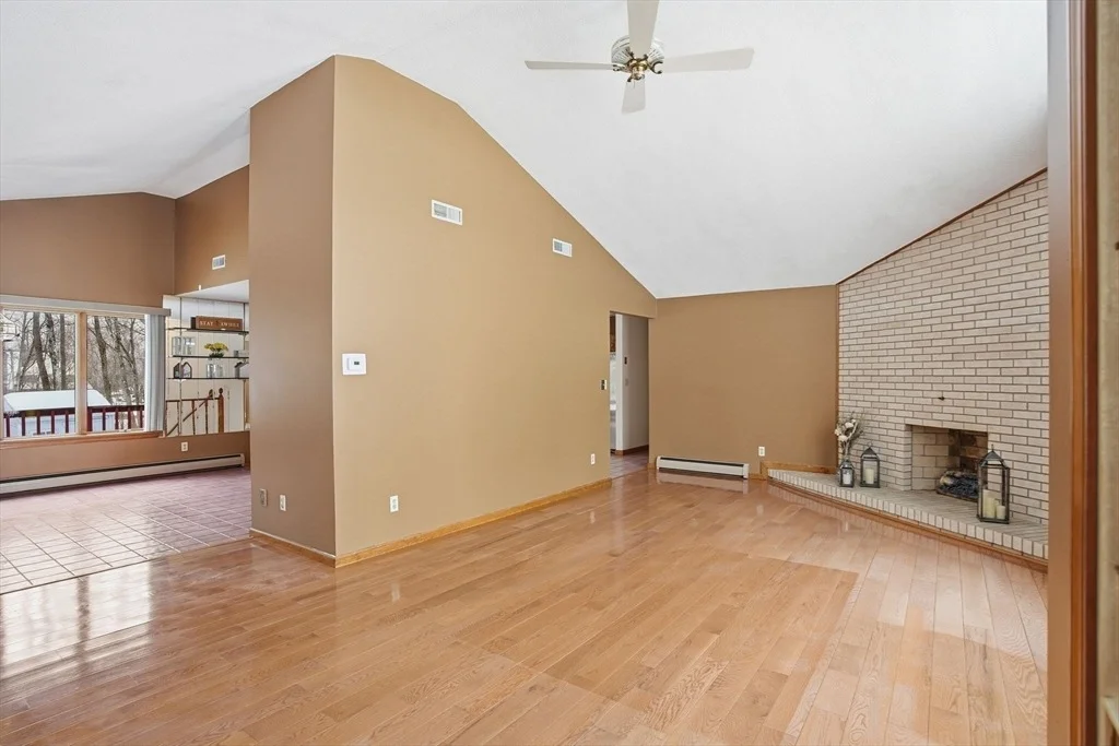Photo of 80 Elizabeth Dr