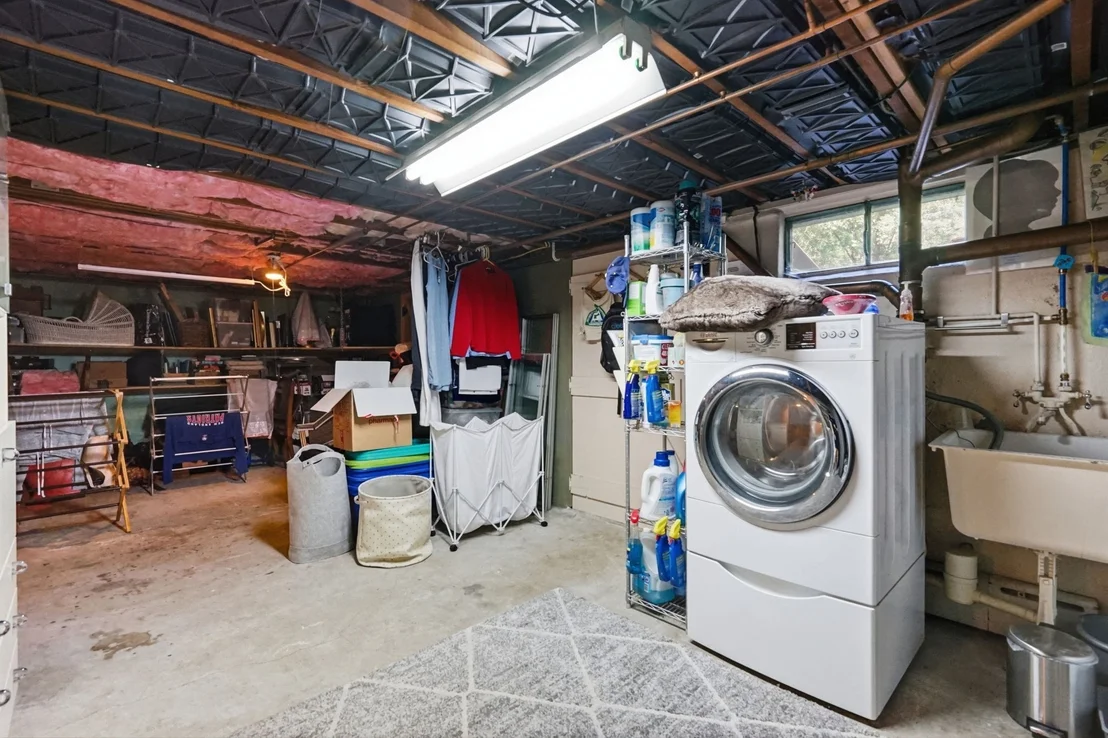 Photo of 8 Shady Ln
