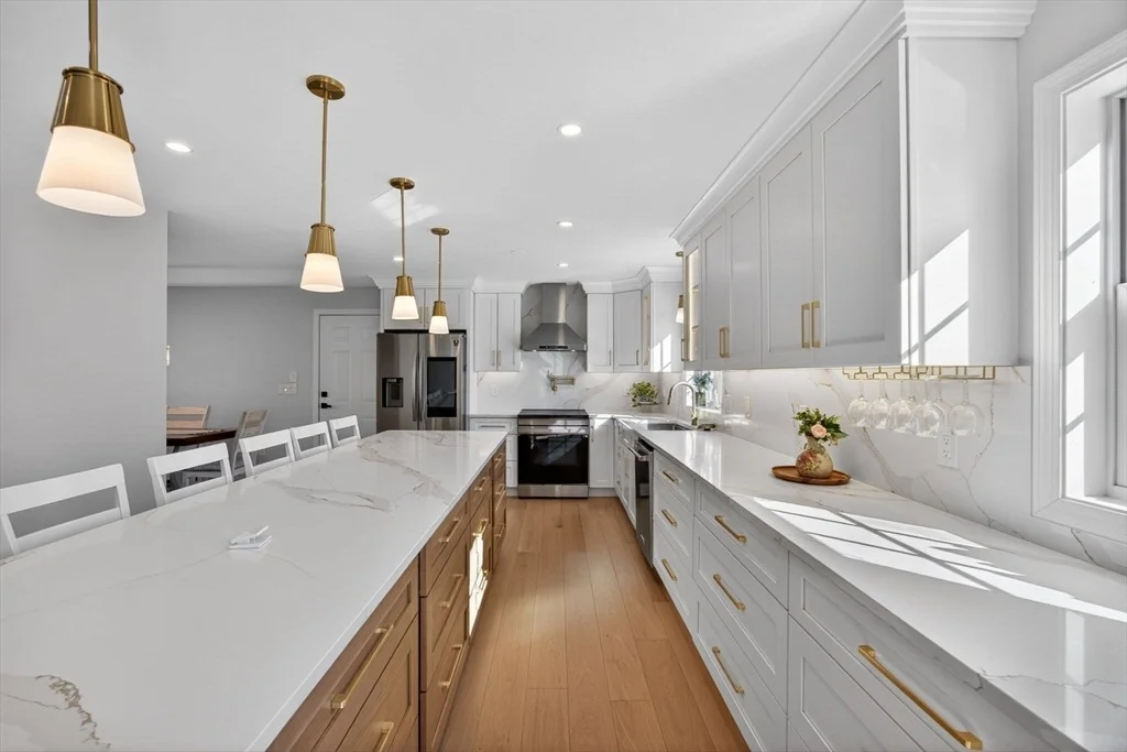 Photo of 43 Mohawk Dr