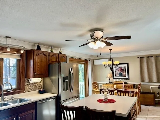 Photo of 127 Schoolhouse Rd