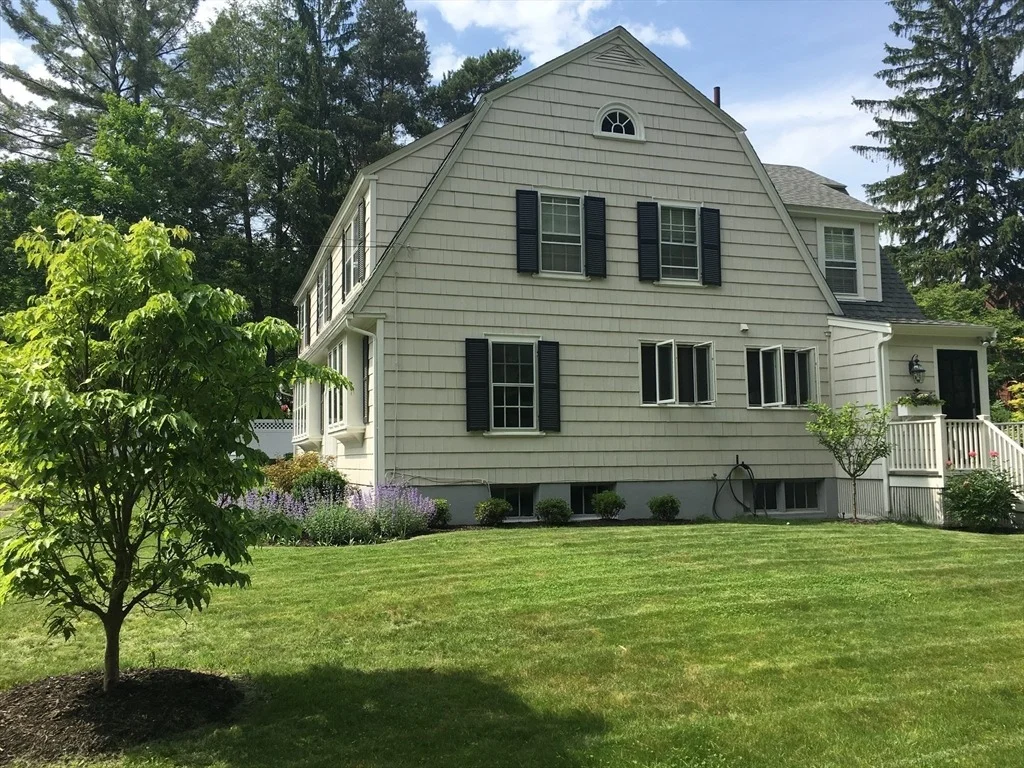 Photo of 16 Denton Rd
