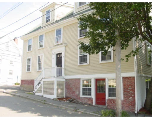 Photo of 11 Pearl St