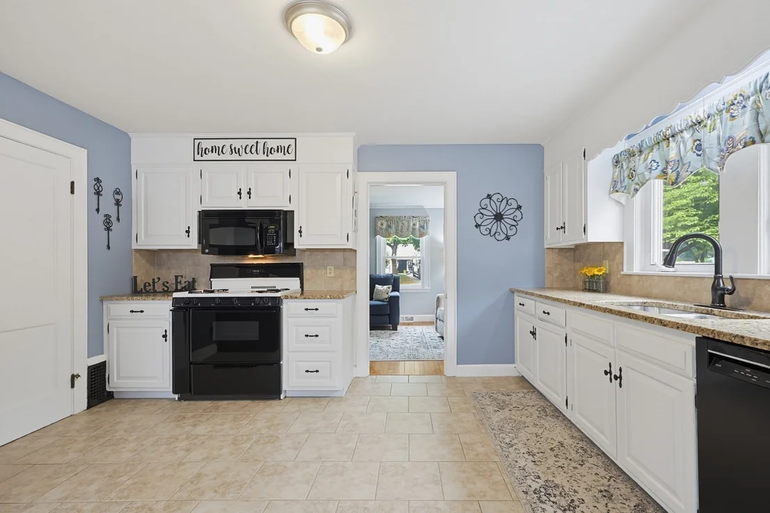 Photo of 24 Oak St