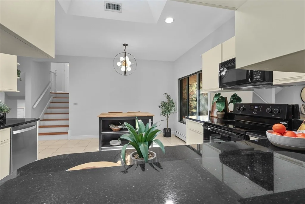 Photo of 30 Colby Rd