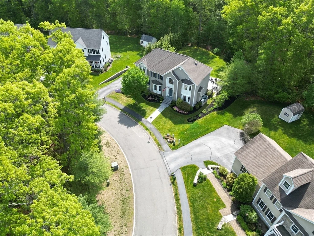 Photo of 23 Oak Ledge Cir