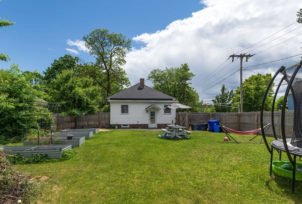Photo of 342 Davis St
