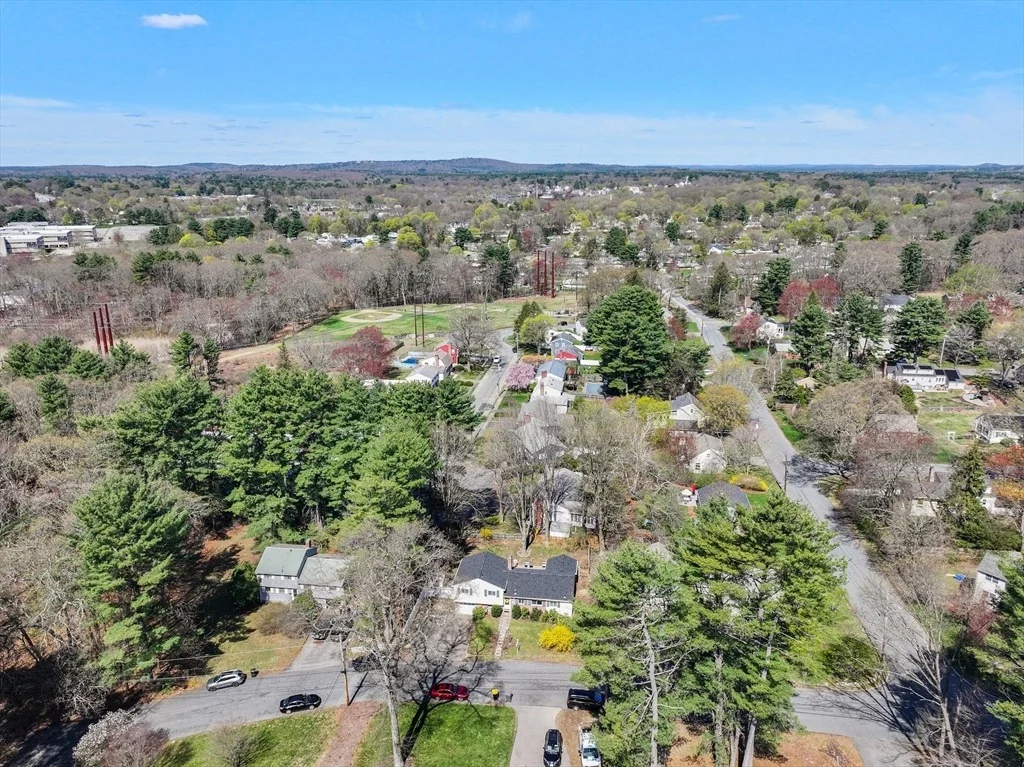 Photo of 71 Delmar Ave