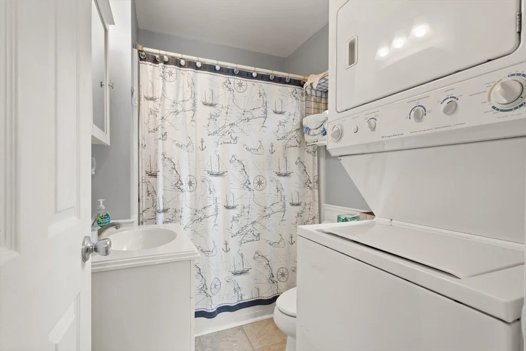 Photo of 17 Blue Jay Terrace